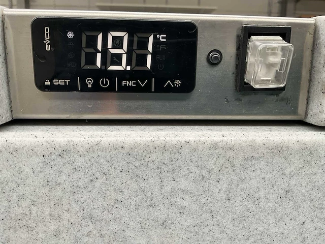 Coldtainer f0720/ndh vries- /koel- /warmhoudbox - afbeelding 8 van  11