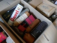 Collectie flessen en kokers - afbeelding 3 van  5