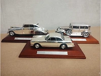 Collection silver cars