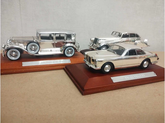 Collection silver cars - afbeelding 2 van  5