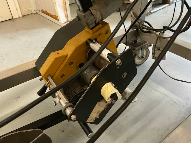 Collemat etiketteermachine - afbeelding 4 van  5