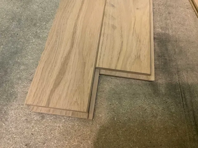 Collstrop 2v 26 m² parketvloer massief - afbeelding 1 van  5