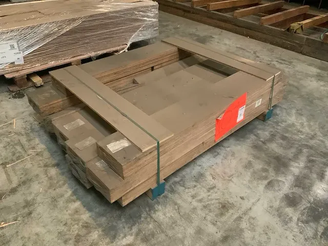 Collstrop 2v 30 m² parketvloer massief - afbeelding 4 van  4