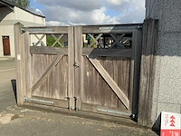 Collstrop dubbele houten poort
