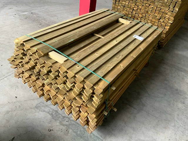 Collstrop partij onderdelen voor houten tuinomheining - afbeelding 2 van  5