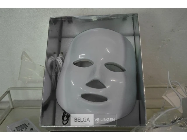 Colorfull led beauty masker - afbeelding 2 van  4