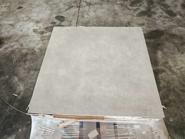 Colorker diverso mercury mat 90x90 cm tegel 9,72 m² - afbeelding 1 van  6