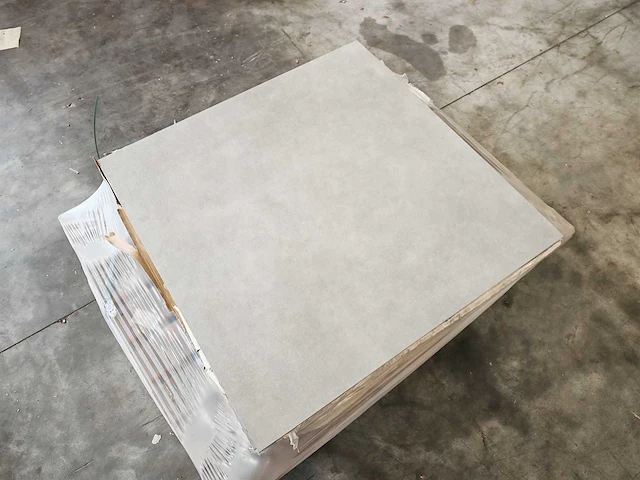 Colorker diverso mercury mat 90x90 cm tegel 9,72 m² - afbeelding 5 van  6