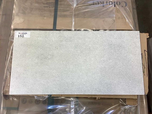 Colorker neolith moon mat wandtegel 29,5x59,5 cm 24 m² - afbeelding 1 van  5