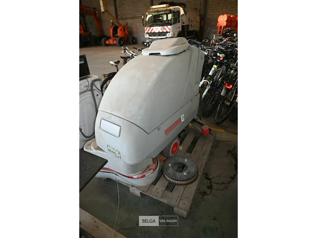 Comac media 26 schrobmachine - afbeelding 5 van  10