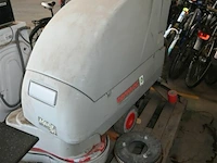 Comac media 26 schrobmachine - afbeelding 5 van  10