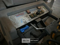 Comac media 26 schrobmachine - afbeelding 7 van  10