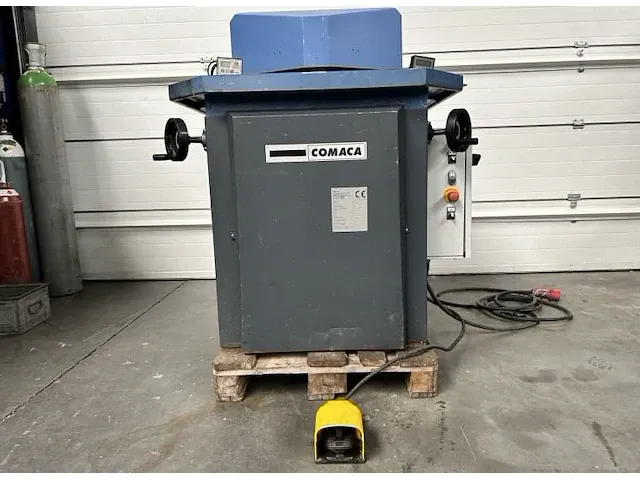 Comaco var225/6 hydraulische uithoekschaar - afbeelding 2 van  9