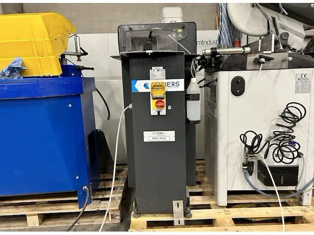 Comall rot-file walsenslijpmachine - afbeelding 1 van  9