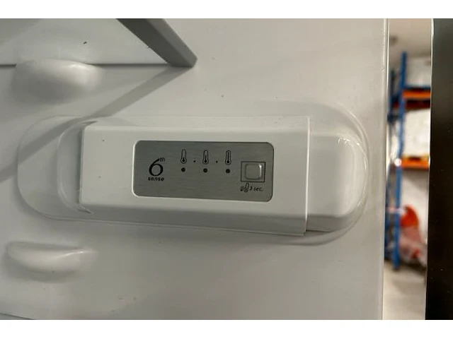 Combi frigo whirlpool - afbeelding 4 van  7