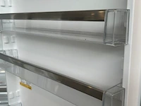 Combi koelkast whirlpool - afbeelding 10 van  10