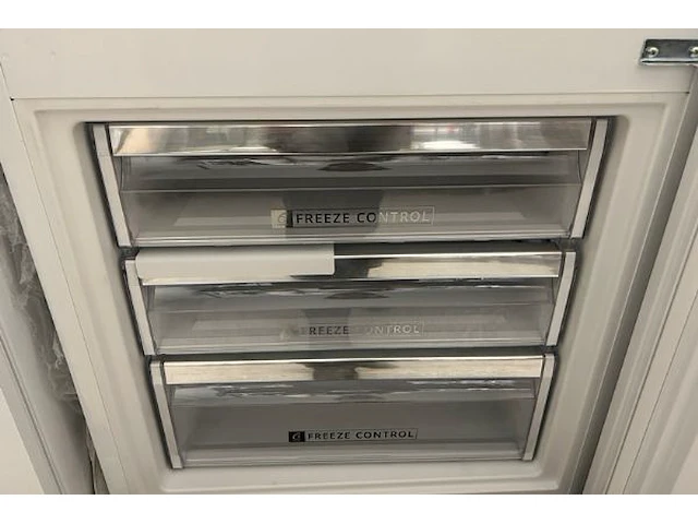 Combi koelkast whirlpool - afbeelding 7 van  9