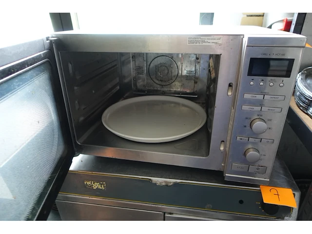 Combi-microgolfoven sharp - afbeelding 2 van  4