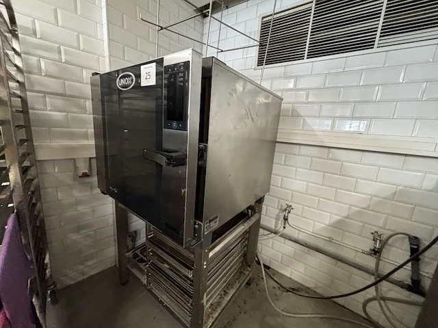 Combi oven unox baker top - afbeelding 1 van  5