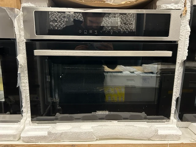 Combi oven zanussi - afbeelding 1 van  7