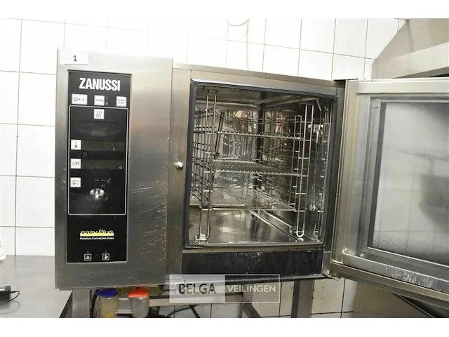 Combi steamer zanussi, type easy plus met undercounter - afbeelding 1 van  4