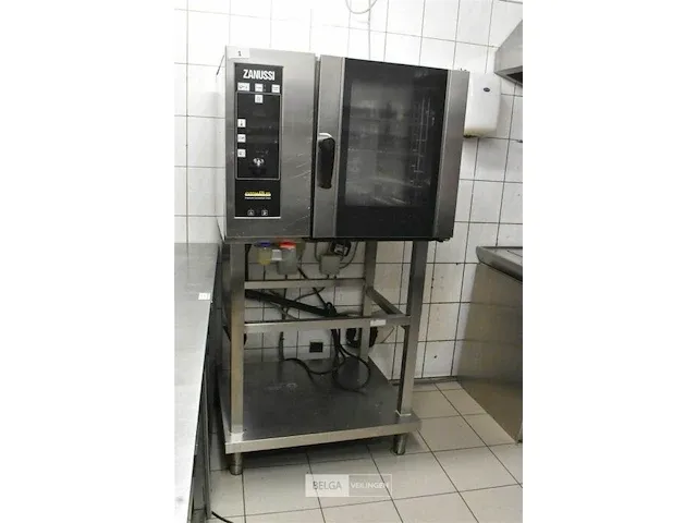 Combi steamer zanussi, type easy plus met undercounter - afbeelding 4 van  4