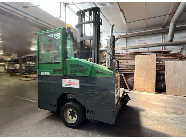 Combilift c4000 multidirectionele heftruck - afbeelding 9 van  9