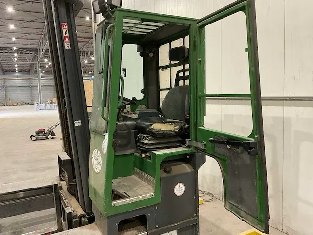 Combilift c4000 zijlader - afbeelding 15 van  21