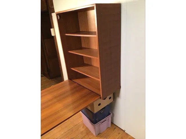Combineurop hangkast met opplooibare tafel - afbeelding 7 van  9