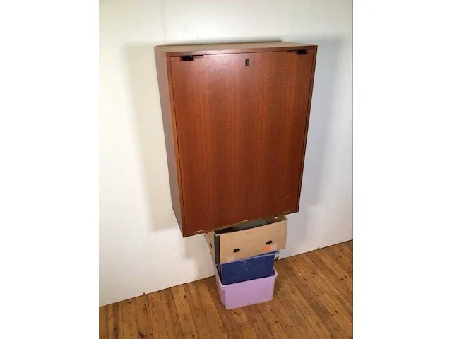 Combineurop hangkast met opplooibare tafel - afbeelding 8 van  9