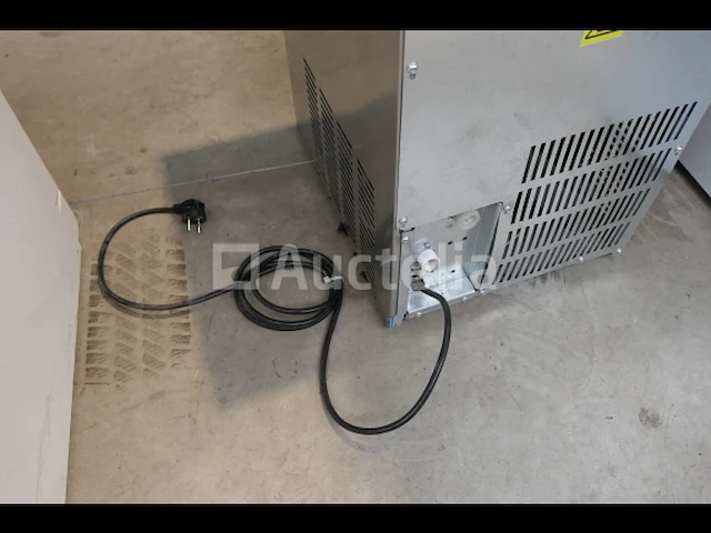 Combisteel ijsblokjesmachine fr25lsi - afbeelding 2 van  9