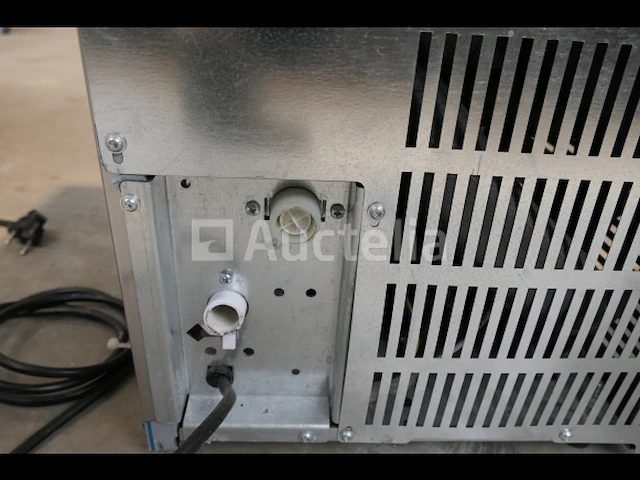 Combisteel ijsblokjesmachine fr25lsi - afbeelding 4 van  9