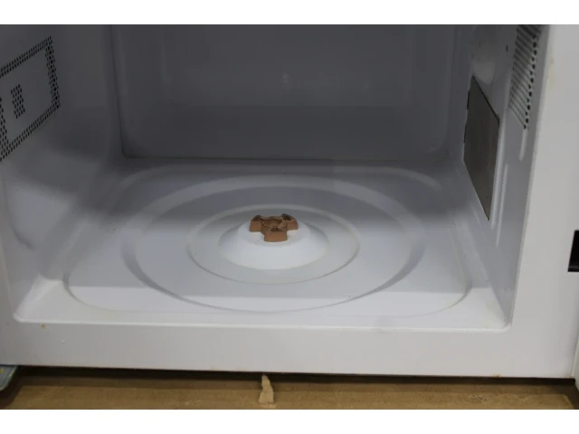 Comfee' magnetron (20 liter) - afbeelding 4 van  5