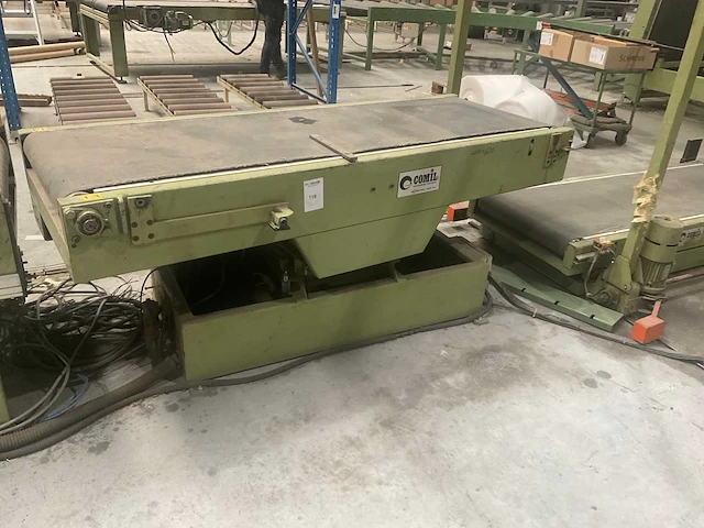 Comil pivoterende transportband- houtbewerking - houtbewerkingsmachines - afbeelding 1 van  3