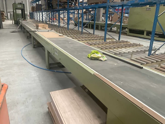 Comil transportband- houtbewerking - houtbewerkingsmachines - afbeelding 2 van  6