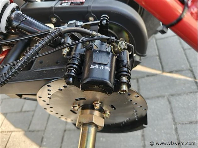 Commander 200cc quad - afbeelding 28 van  29