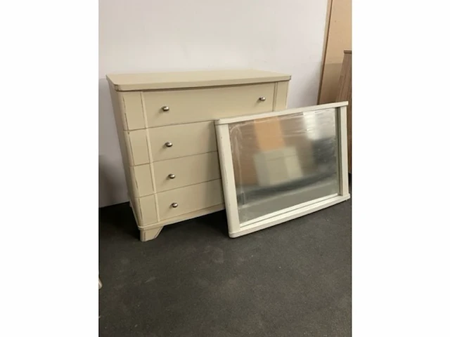 Commode lecce 4 lade - afbeelding 1 van  3