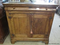 Commode - afbeelding 1 van  3