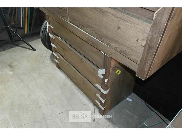 Commode - afbeelding 1 van  2