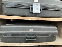 Commodore reiskoffer (2x) - afbeelding 1 van  1