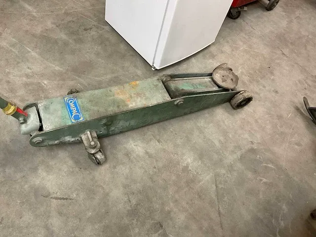 Compac garagekrik - afbeelding 2 van  4