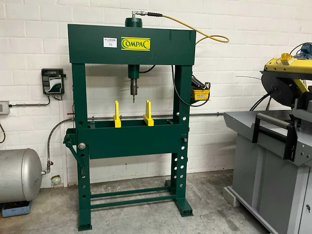 Compac hp40 werkplaatspers - afbeelding 1 van  9