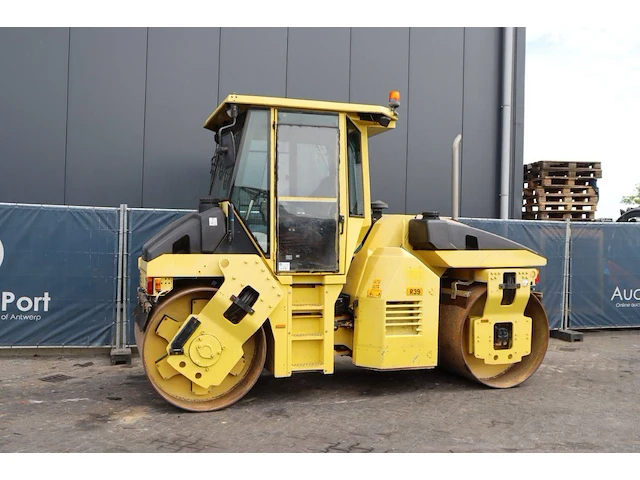 Compactor bomag cc222hf diesel 2004 - afbeelding 1 van  1