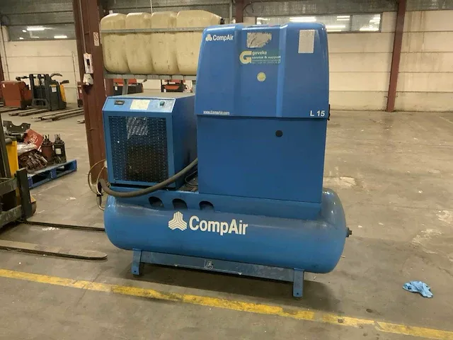 Compair l15 - 7,5 fs schroefcompressor - afbeelding 1 van  6