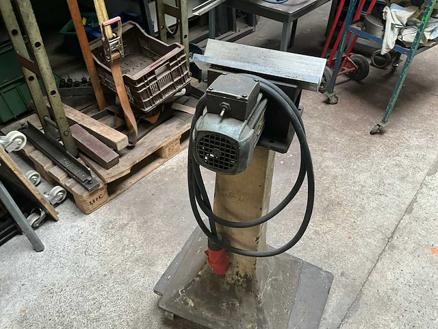Compax 6202997 afschuinmachine - afbeelding 7 van  8