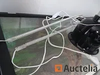 Compleet vivarium op een meubilair inbegrepen - afbeelding 17 van  21