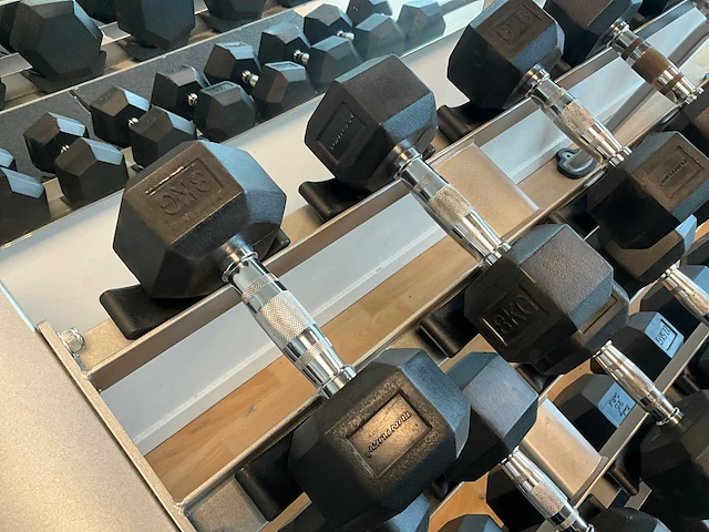 Complete halterset tunturi 8-30kg + rack bodytone - afbeelding 9 van  12
