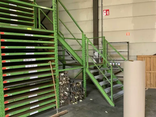 Complete legbord kast - afbeelding 7 van  10