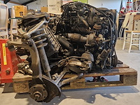 Complete motor volkswagen 1.9 tdi, (subframe, draagarm, fuse, veringen, cardans, manuele versnellingsbak, 160.000 km op de motor) referentienummer motor: 038103373r) - afbeelding 3 van  4
