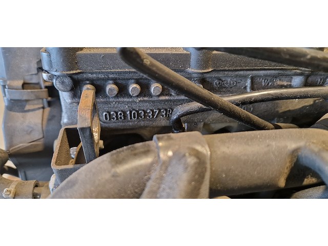 Complete motor volkswagen 1.9 tdi - afbeelding 4 van  4